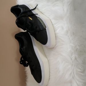 Adidas hypersleek women black sneakers